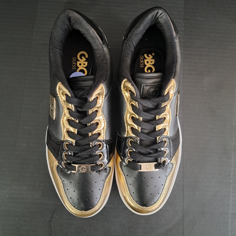 G By Guess Women's Platform Sneakers Size 8.5M.